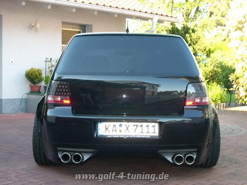 20070513_1145346306_golf-4-tuning-schwarz